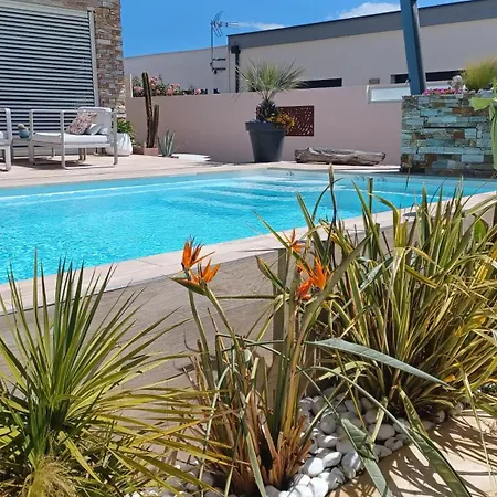 Rue Du Bac D Hotes Adultes Only 4*