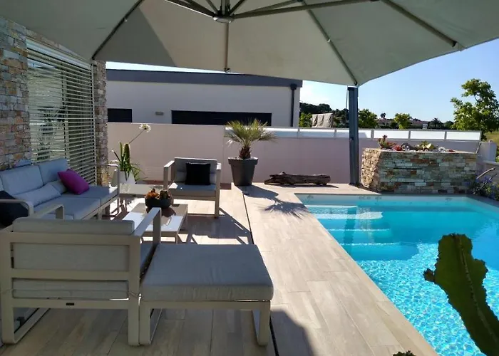 Rue Du Bac D Hotes Adultes Only 3*